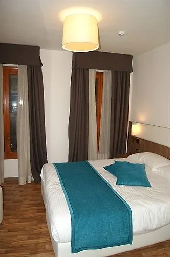 Hotel Il Moro Di Venezia 2*, Benátky